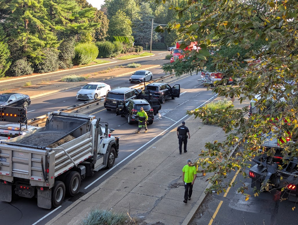 Three-Vehicle Crash On Route 1 Shuts Down Northbound Lanes ...