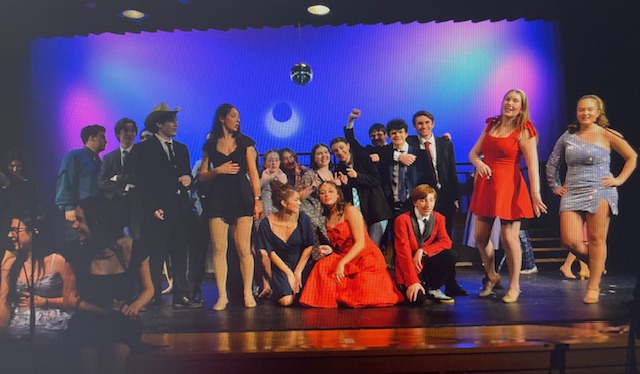 CATE’S SPOTLIGHT: Everybody Cut Loose … ‘FOOTLOOSE’