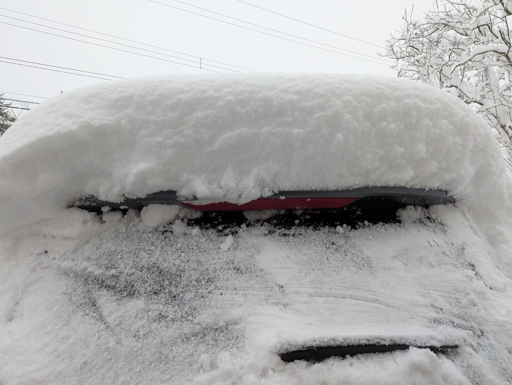 PA Drivers Must Clear Snow From Vehicles Or Face Fines