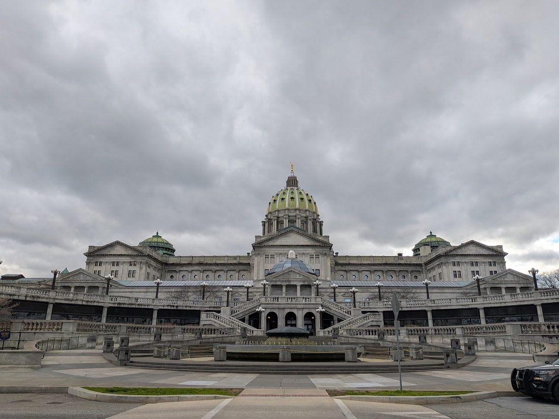Local Lawmakers Vote For $15 Minimum Wage By 2029