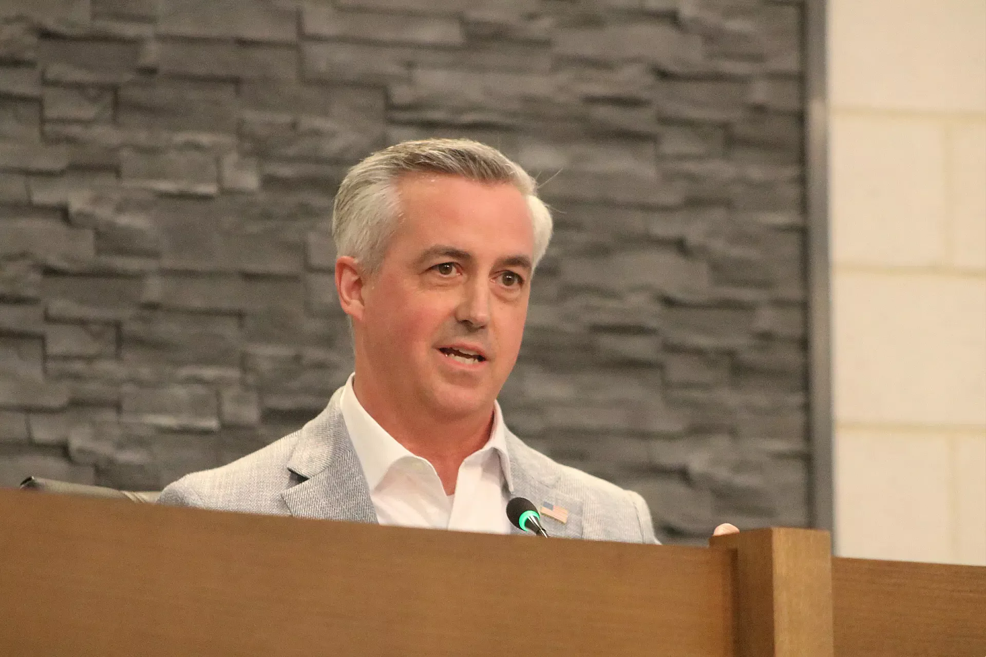 National Democratic Group Puts Support Behind Bob Harvie