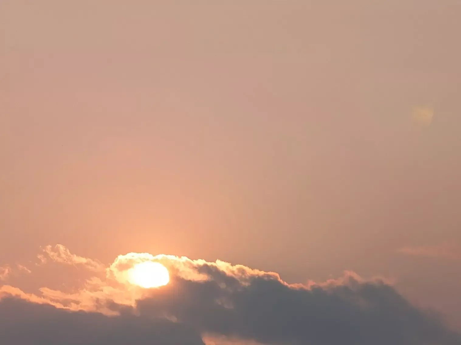Wildfire Smoke Triggers Code Red Air Quality Warning In Levittown Area