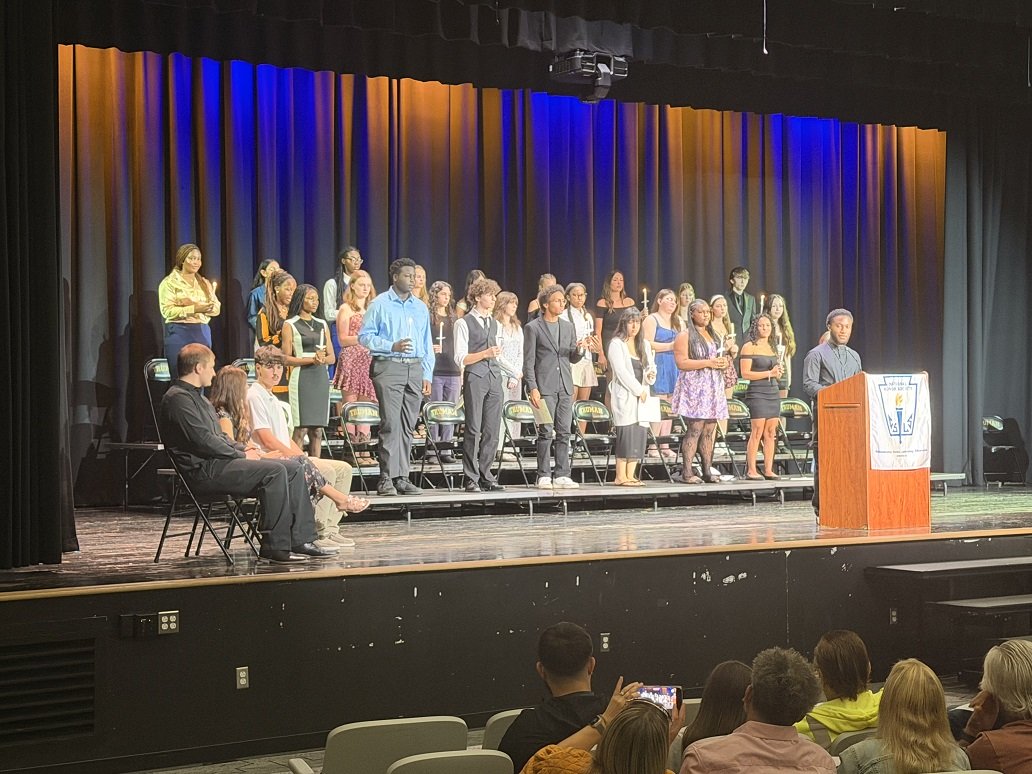 Truman HS Inducts 26 New Members To National Honor Society